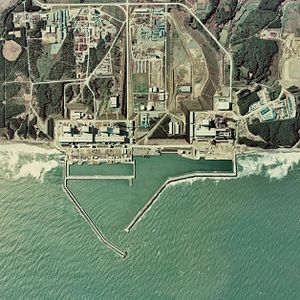 300px-fukushima_i_npp_1975