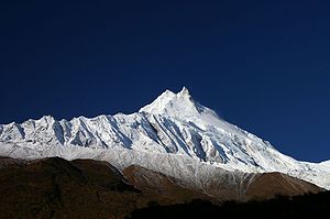 300px-manaslu_from_base_camp_trip